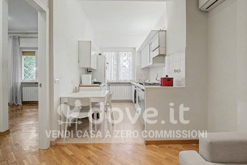 appartamento in vendita a Roma in zona Portuense