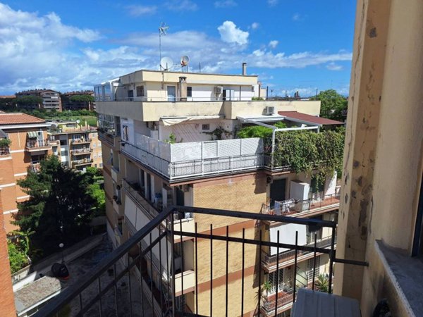appartamento in vendita a Roma in zona Aurelio
