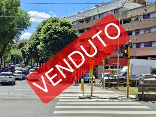 appartamento in vendita a Roma in zona Prenestino-Labicano