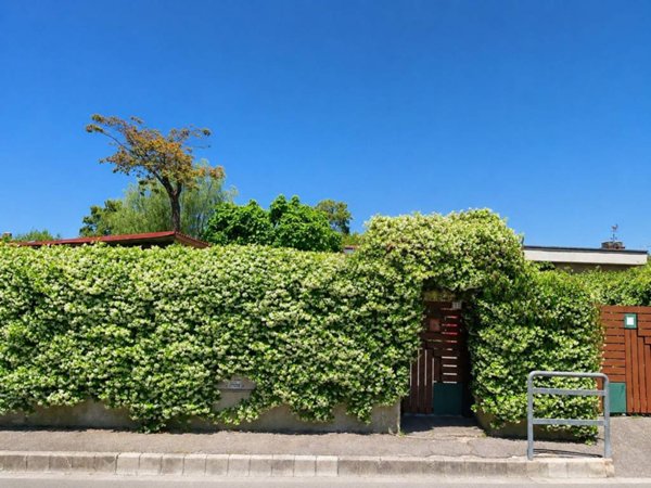 casa indipendente in vendita a Roma in zona Casal Palocco