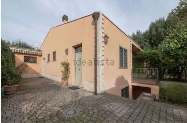 casa indipendente in vendita a Roma in zona Olgiata