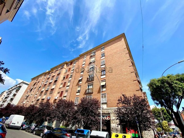 appartamento in vendita a Roma in zona Don Bosco