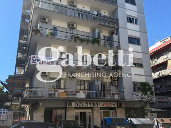appartamento in vendita a Roma in zona Prenestino-Centocelle
