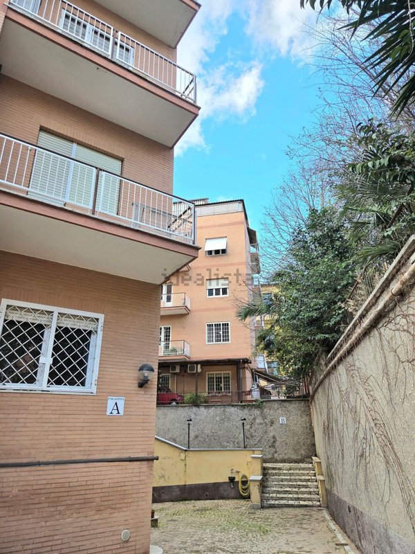 appartamento in vendita a Roma in zona La Pisana