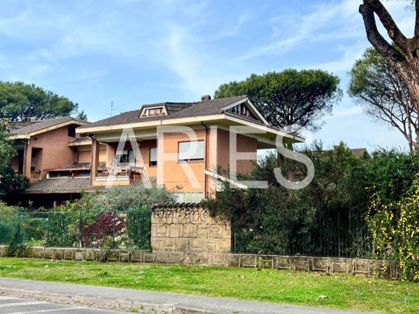 appartamento in vendita a Roma in zona Casal Palocco