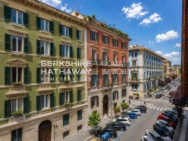appartamento in vendita a Roma in zona Rione Prati