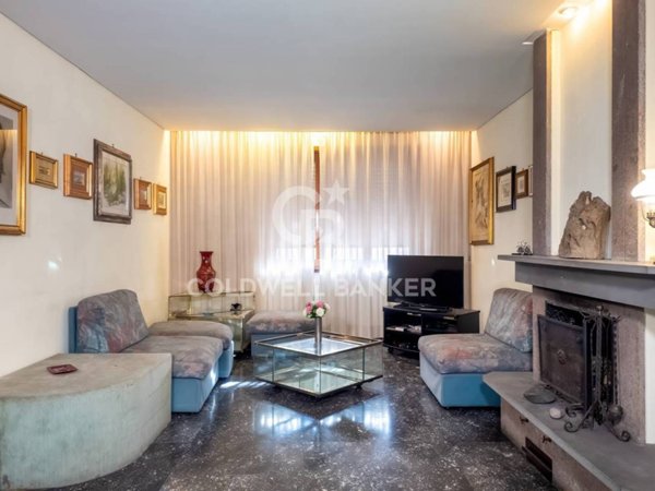 appartamento in vendita a Roma in zona EUR