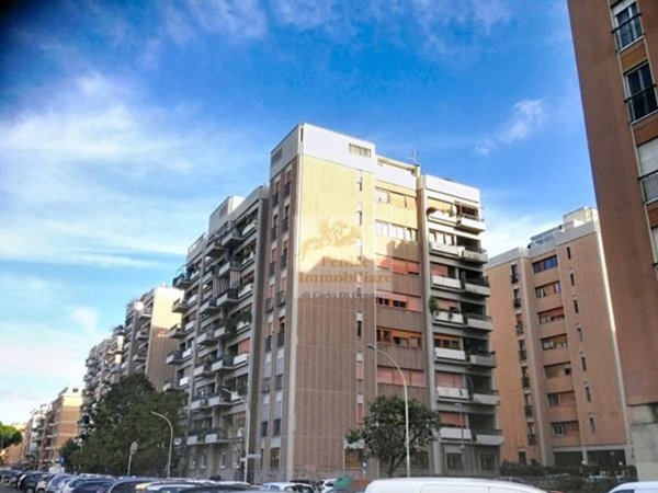 appartamento in vendita a Roma in zona Ardeatino