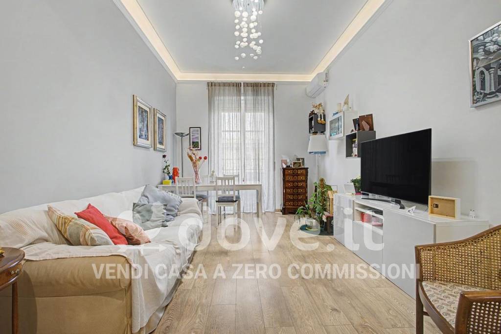 appartamento in vendita a Roma in zona Tuscolano