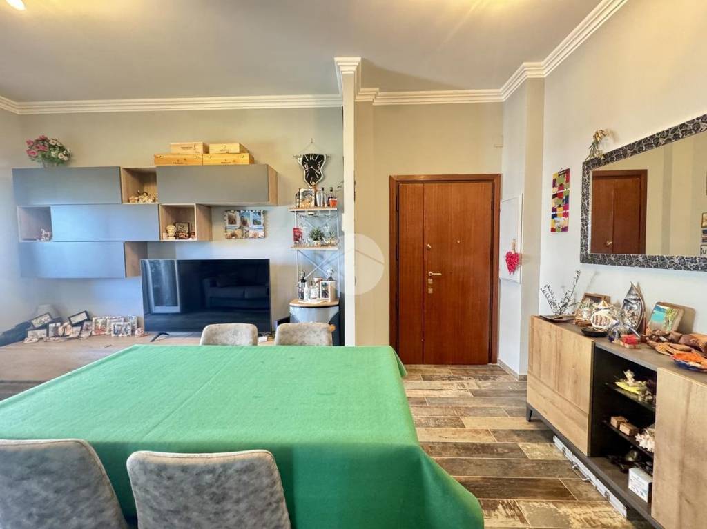 appartamento in vendita a Roma in zona Portuense
