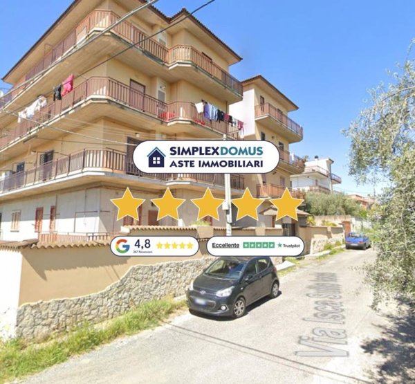 appartamento in vendita a Roma in zona Finocchio