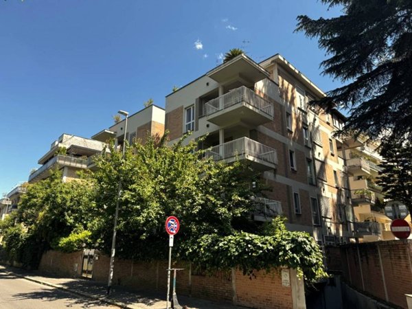 appartamento in vendita a Roma in zona Tor di Quinto