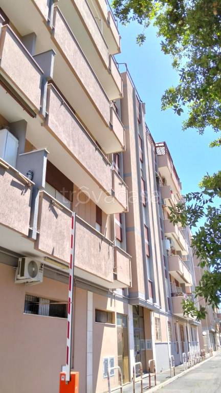 appartamento in vendita a Roma in zona Ostia