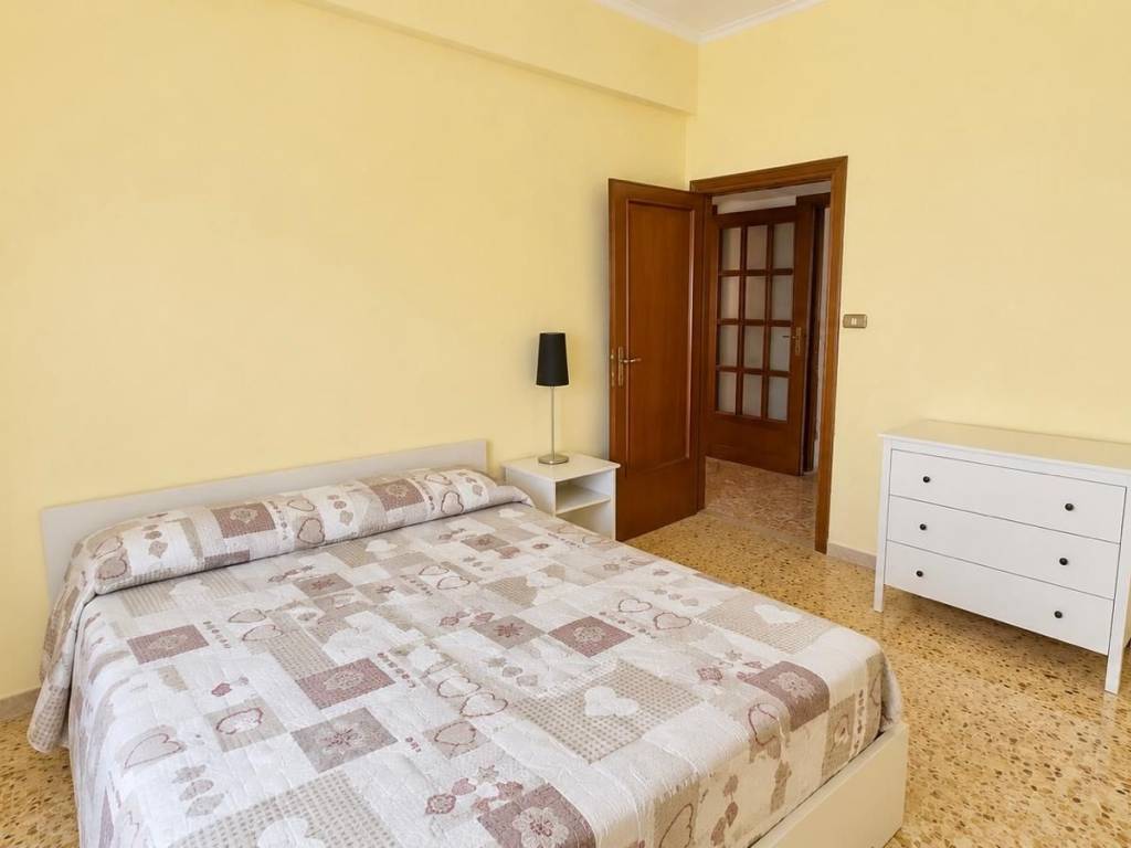 appartamento in vendita a Roma in zona Colle del Sole