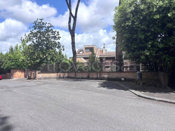 appartamento in vendita a Roma in zona Della Vittoria