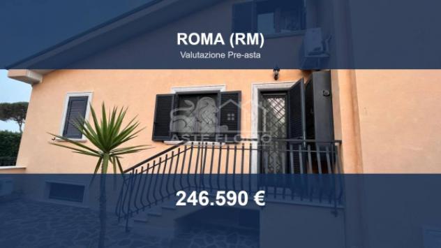 casa indipendente in vendita a Roma in zona Finocchio