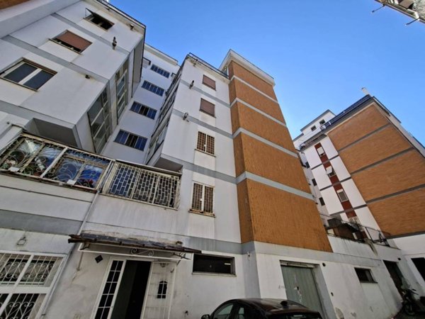 appartamento in vendita a Roma in zona Gianicolense
