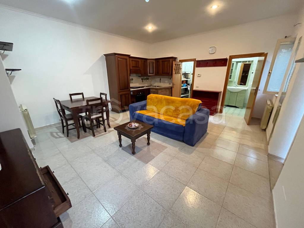 appartamento in vendita a Roma in zona Prima Porta