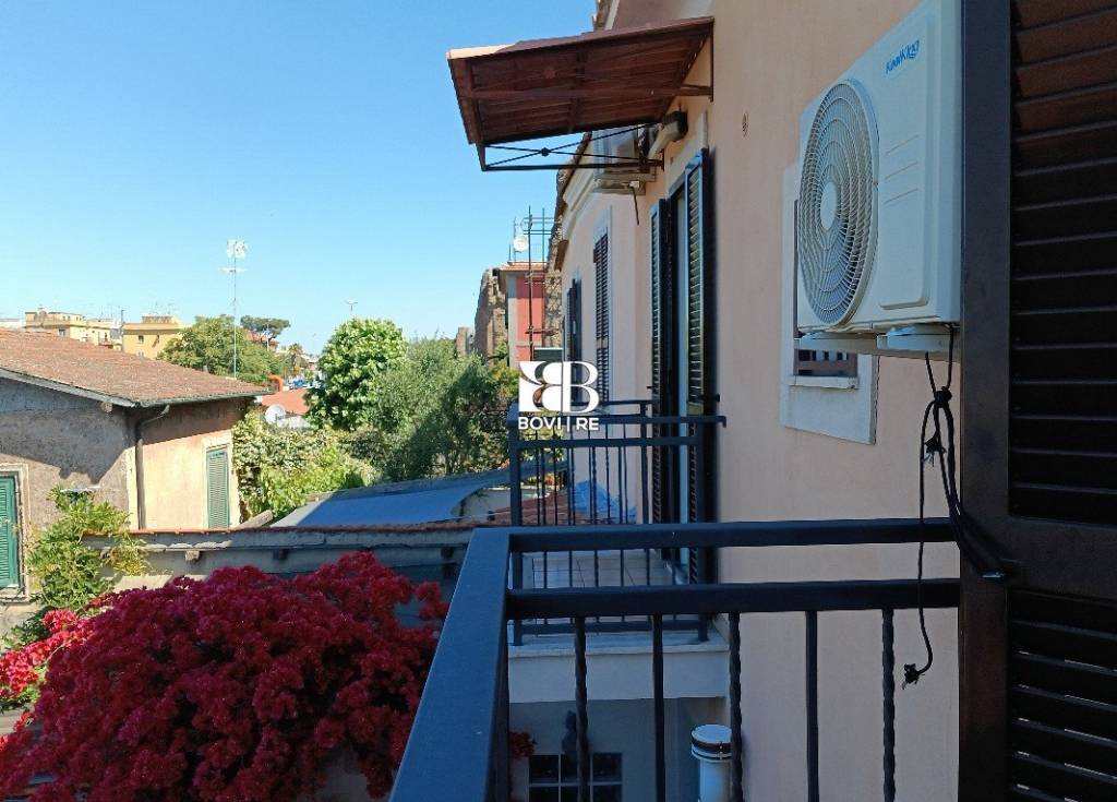 casa indipendente in vendita a Roma