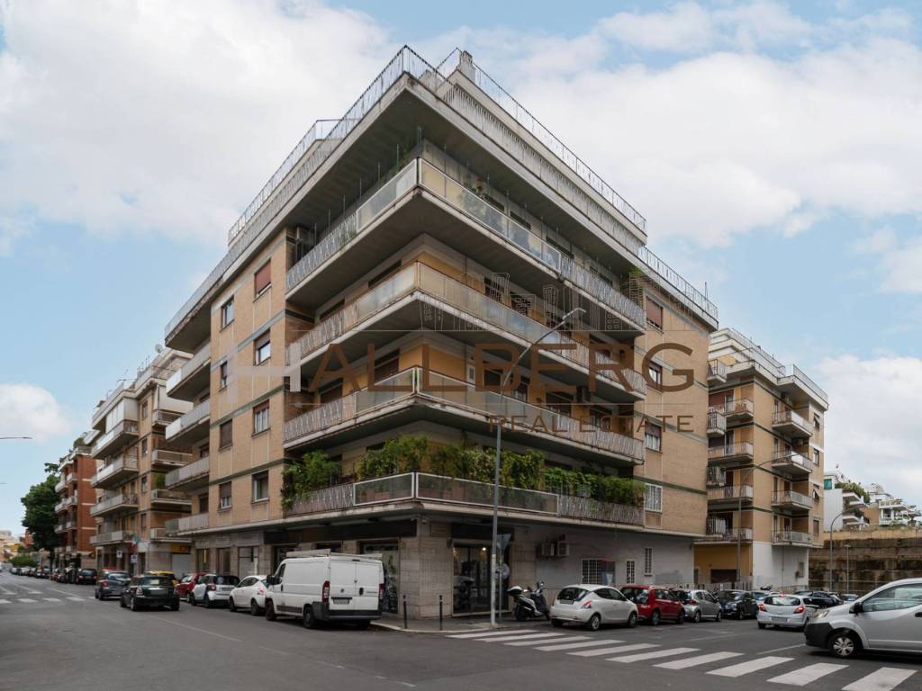 appartamento in vendita a Roma