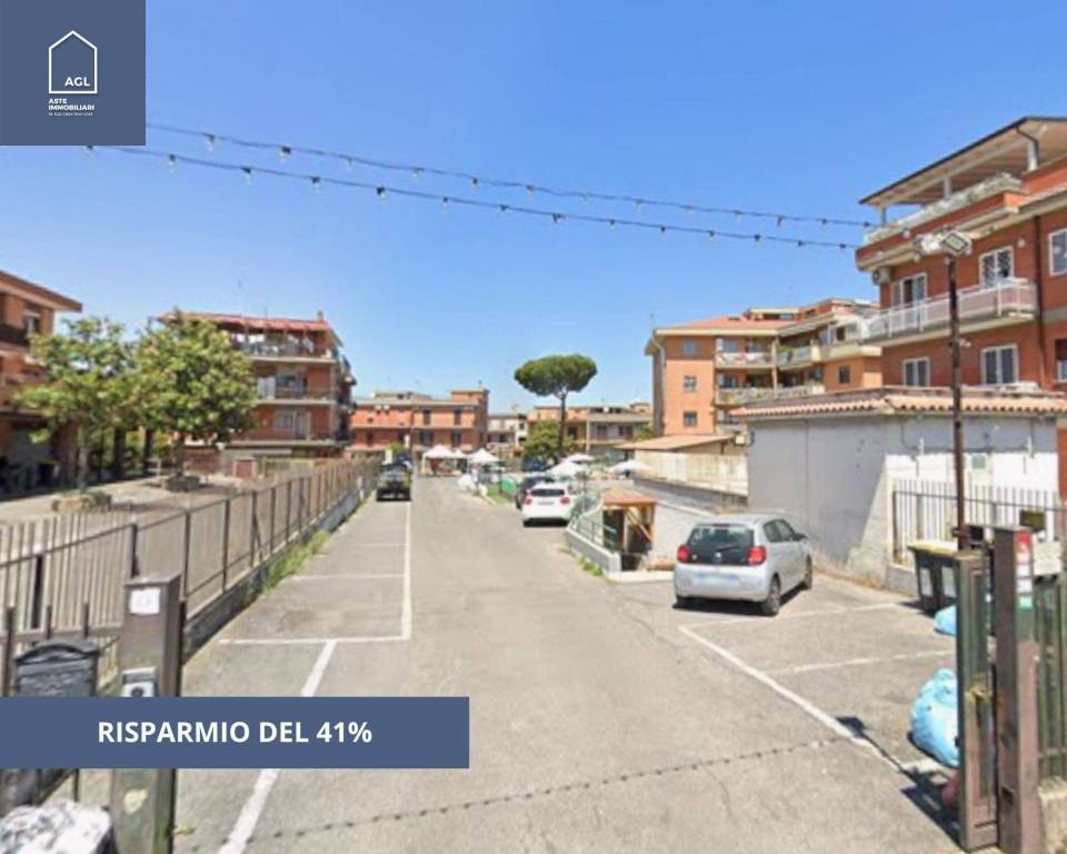 appartamento in vendita a Roma in zona Prenestino-Labicano