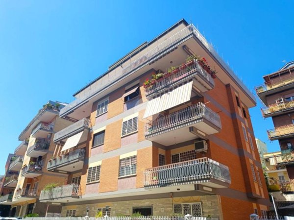 appartamento in vendita a Roma in zona Monte Sacro/Talenti