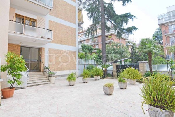 appartamento in vendita a Roma in zona Gianicolense