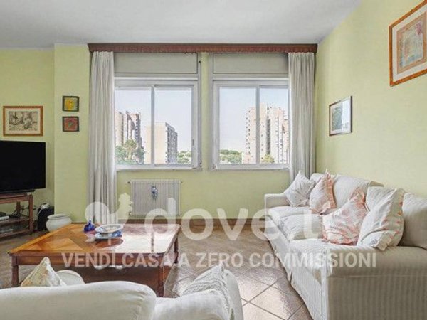 appartamento in vendita a Roma in zona Ostiense