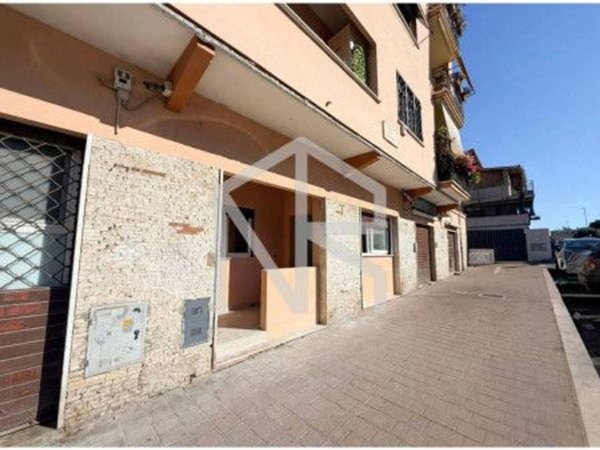 appartamento in vendita a Roma in zona Torre Maura