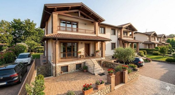 casa indipendente in vendita a Roma in zona Dragona/Bagnoletto