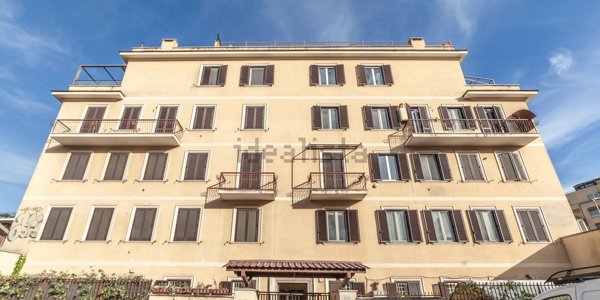 appartamento in vendita a Roma in zona Portuense