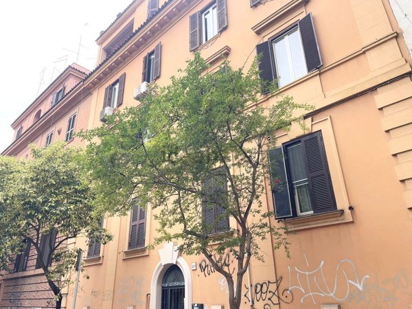 appartamento in vendita a Roma in zona Prenestino-Labicano