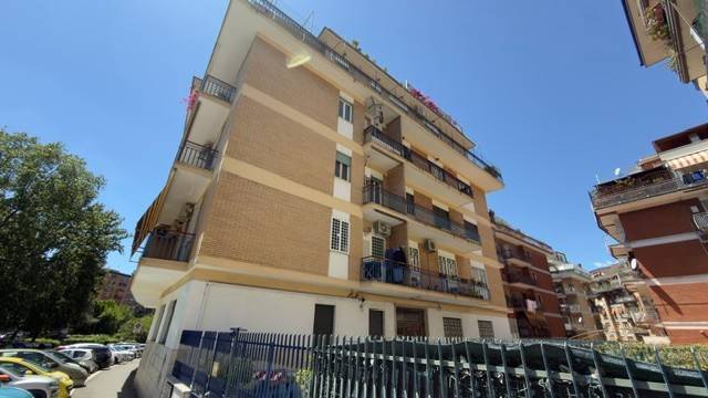 appartamento in vendita a Roma in zona Prenestino-Centocelle