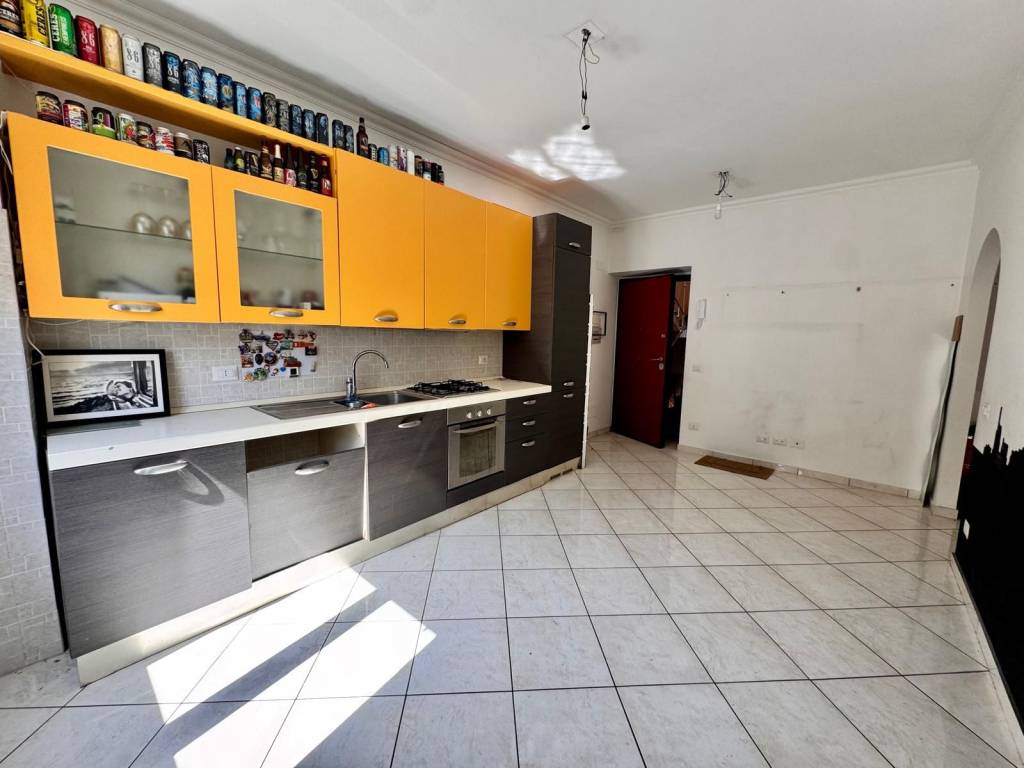 appartamento in vendita a Roma in zona Sette Bagni