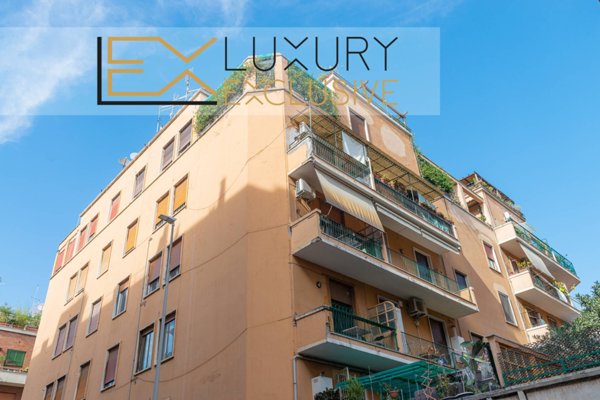 appartamento in vendita a Roma in zona Nomentano