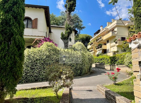 appartamento in vendita a Roma in zona La Giustiniana