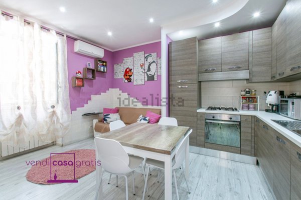 appartamento in vendita a Roma in zona Torre Maura