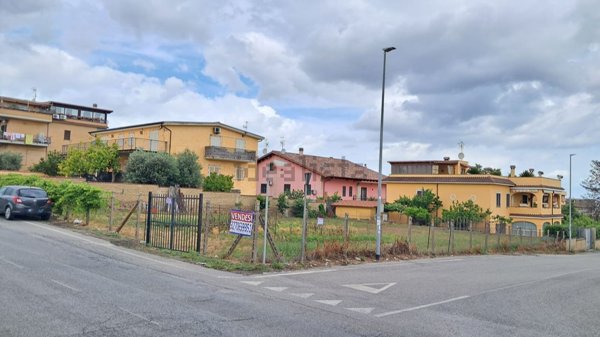 villa in vendita a Roma in zona Finocchio