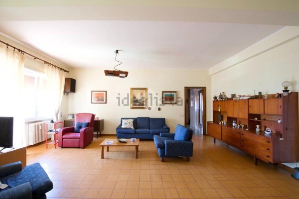 appartamento in vendita a Roma in zona Ostia