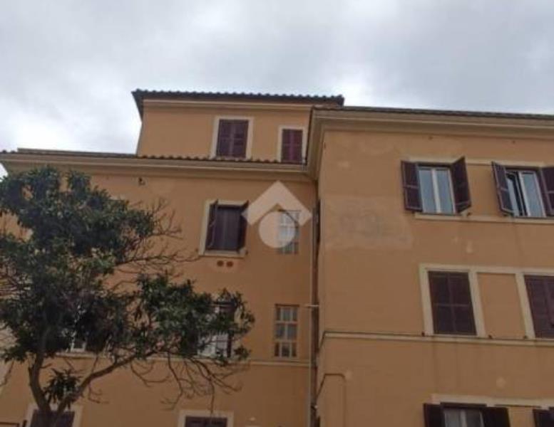 appartamento in vendita a Roma in zona Gianicolense