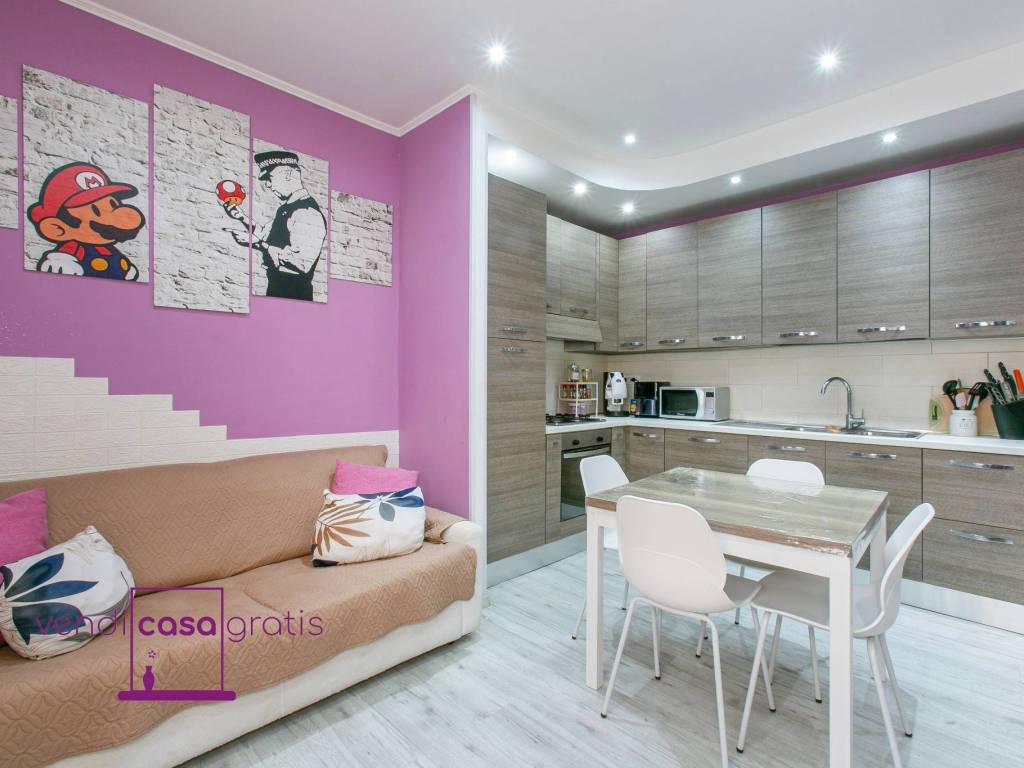appartamento in vendita a Roma in zona Torre Maura