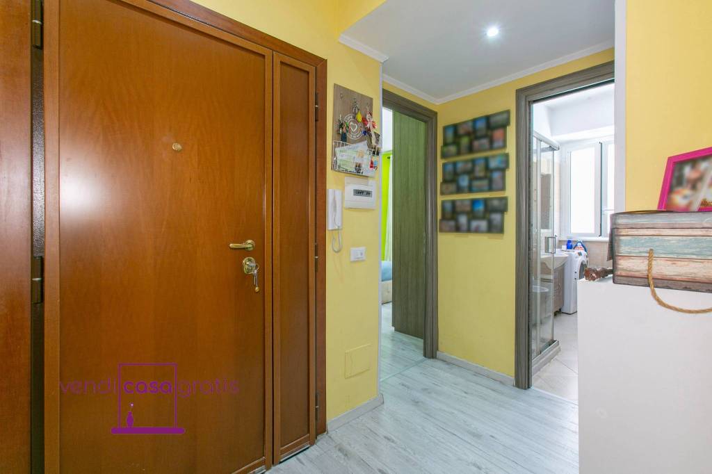 appartamento in vendita a Roma in zona Torre Maura