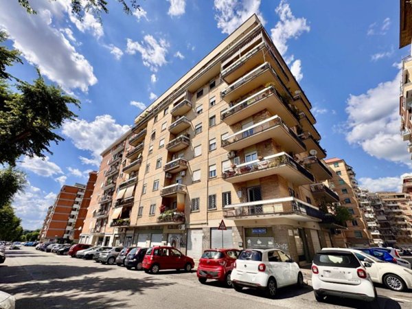 appartamento in vendita a Roma in zona Collatino