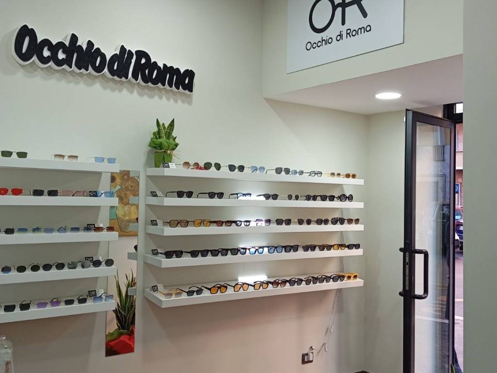 negozio in vendita a Roma in zona Trieste