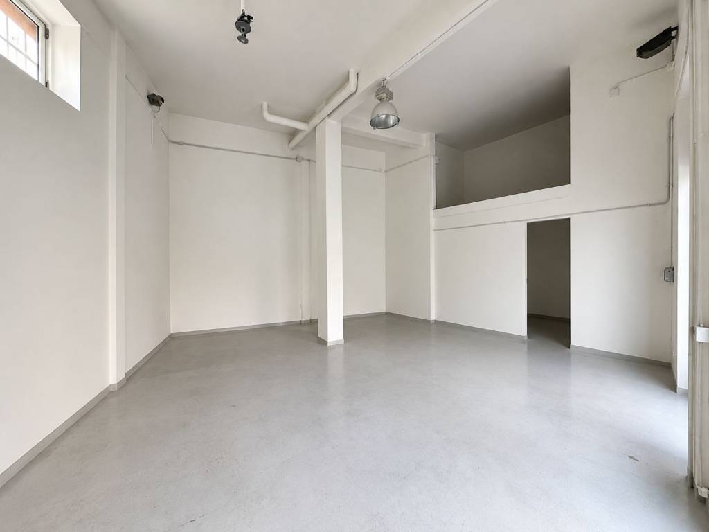 casa indipendente in vendita a Roma in zona Tuscolano
