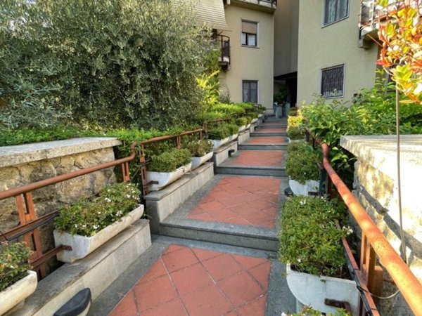 appartamento in vendita a Roma in zona Romanina