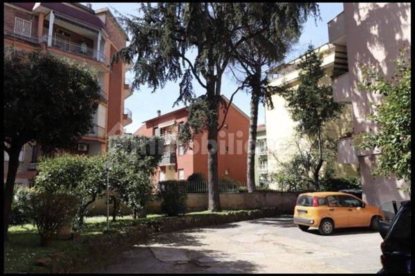 appartamento in vendita a Roma in zona Portuense