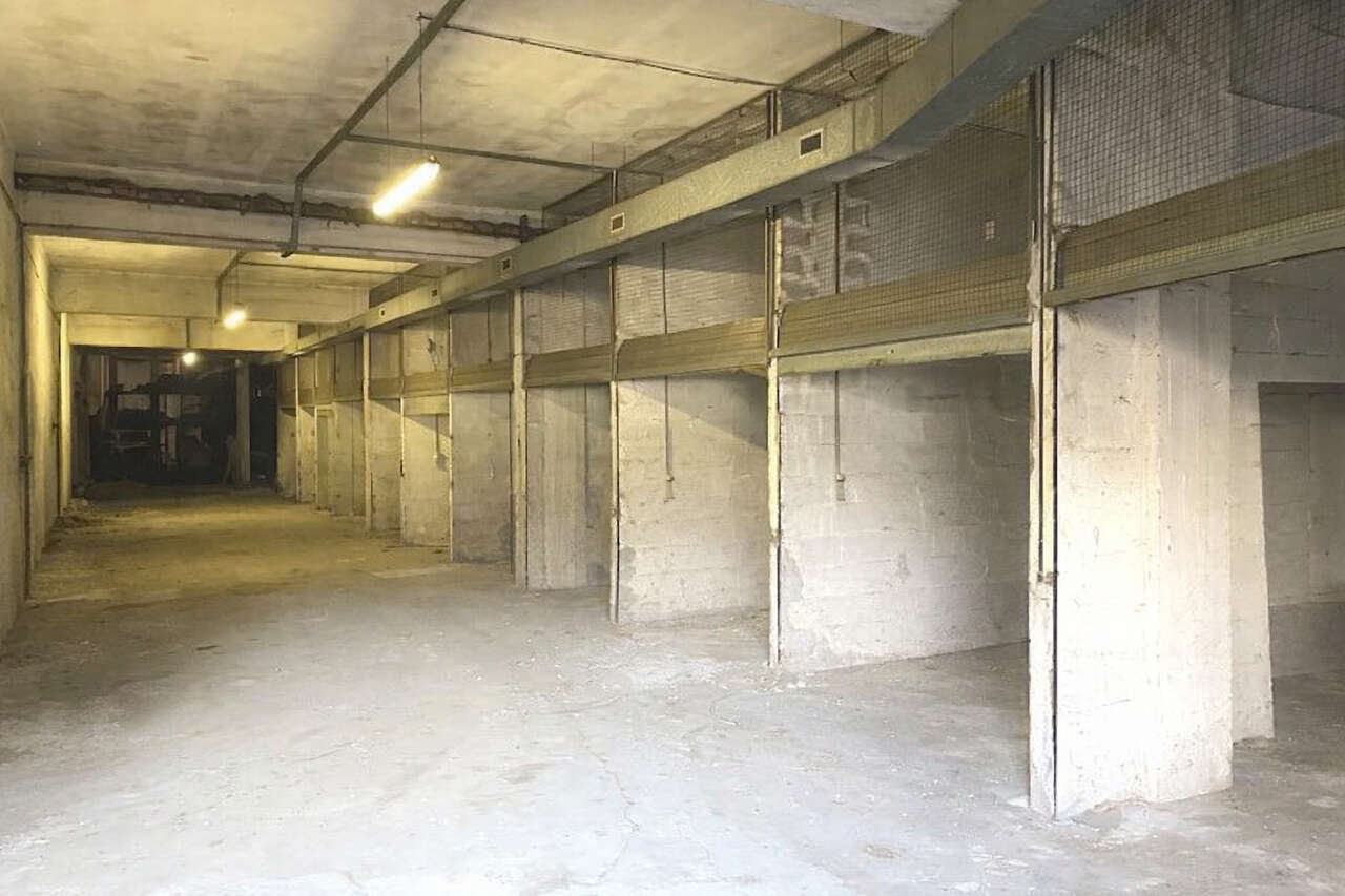 ufficio in vendita a Roma in zona Appio Claudio