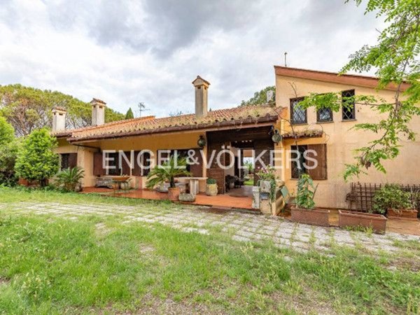 casa indipendente in vendita a Roma in zona Marcigliana