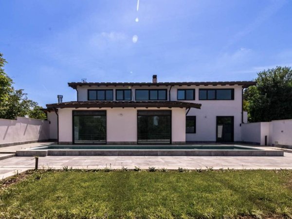 casa indipendente in vendita a Roma in zona Casalotti